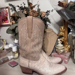 Tecovas the Jamie pearl ostrich